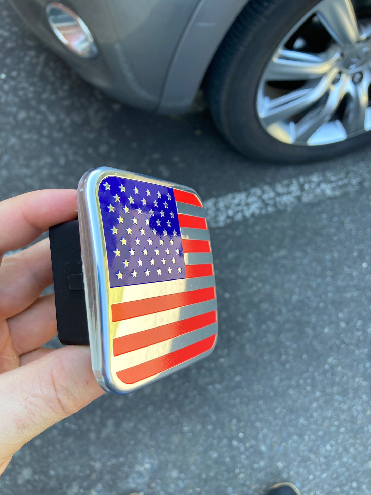 USA Metal Flag Hitch Cover (2" Receivers, Chrome Colored)