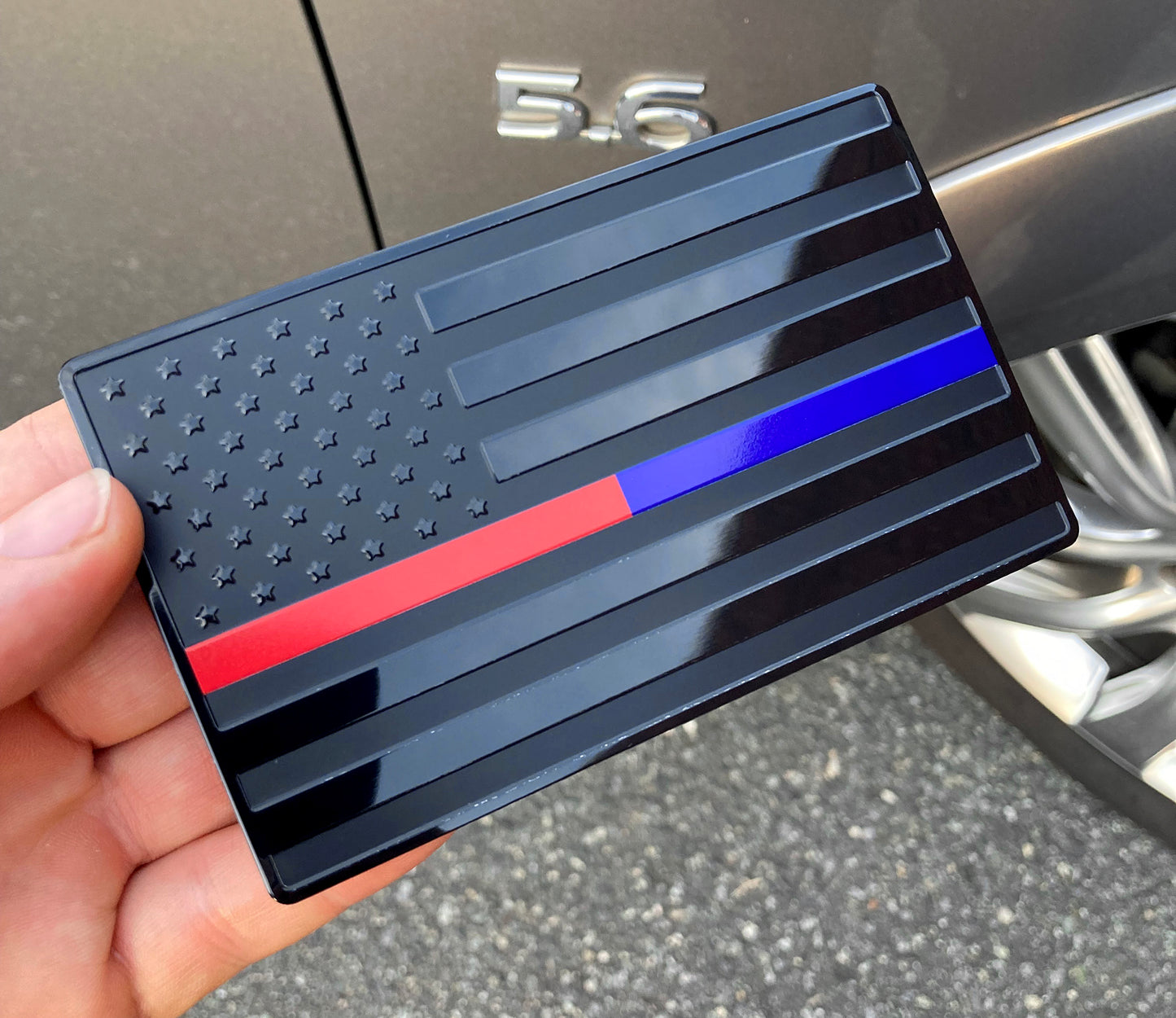 US Black Flag Emblem with Red/Blue Line for Cars 5"x3" 1pcs